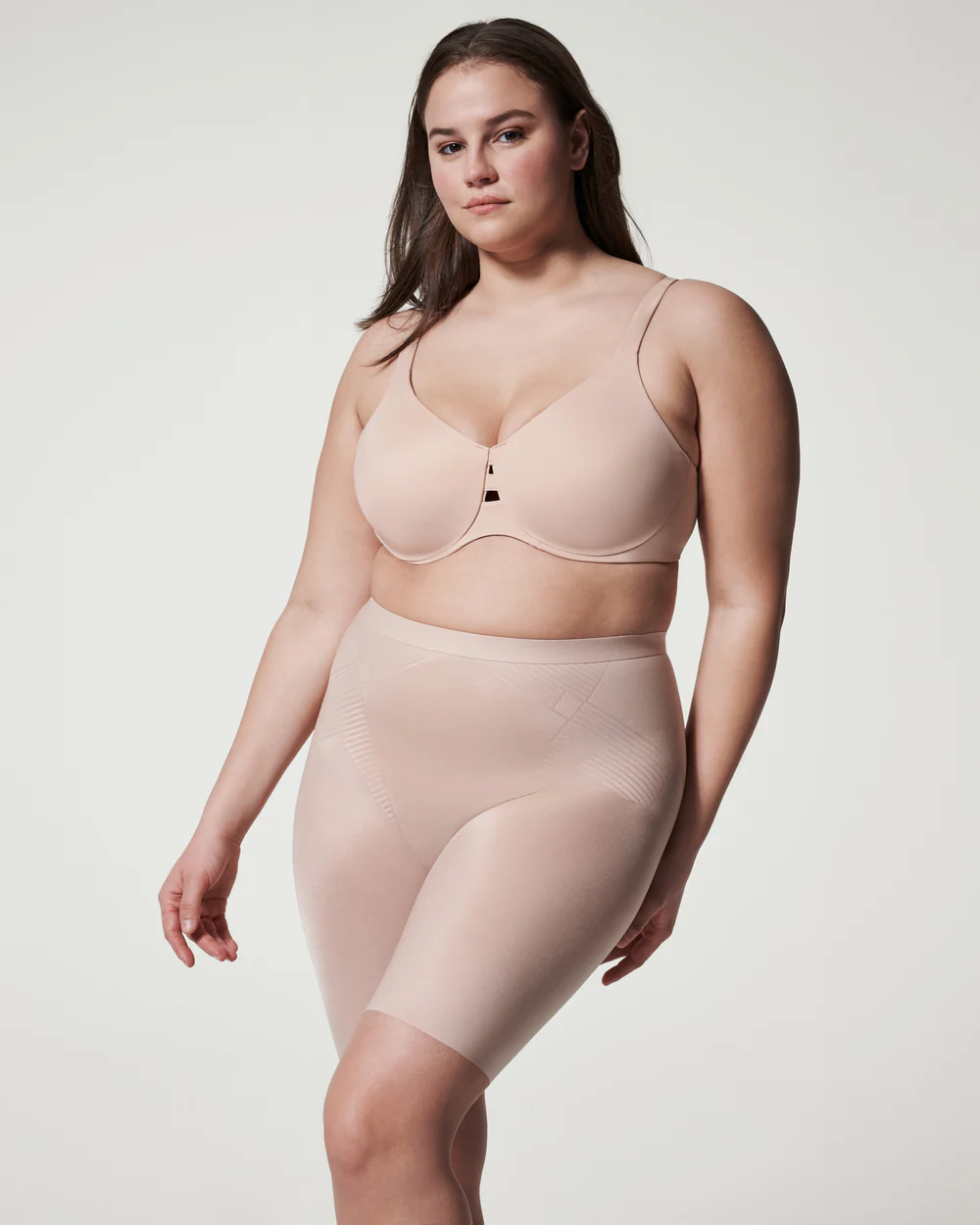 SPANXshape™ Invisible Mid-Thigh Short 10234r